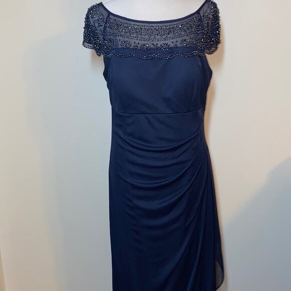 MSK Dress - Picture 2 of 9